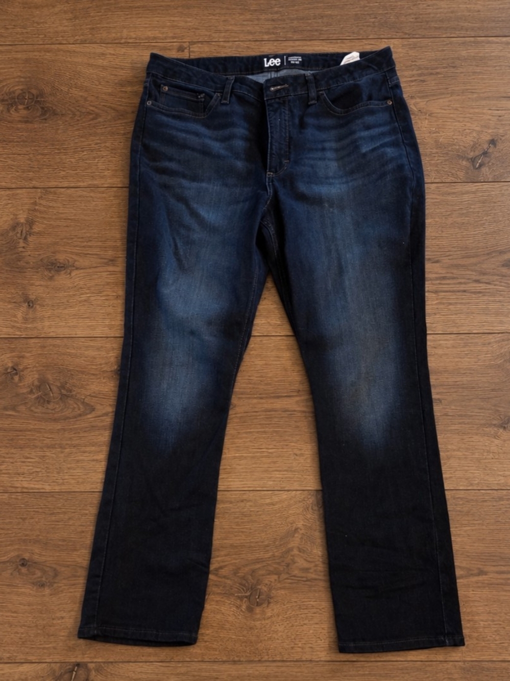 Lee Women's Slim Straight Jeans in Dark Blue Wash
